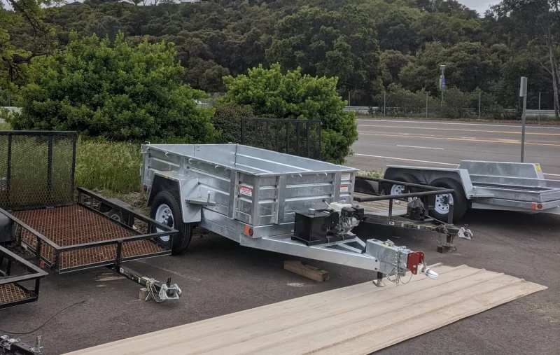 TRAILER DUMP SMALL 5.5K